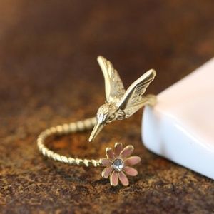 Tiny Gold Hummingbird ring with Pink flower.